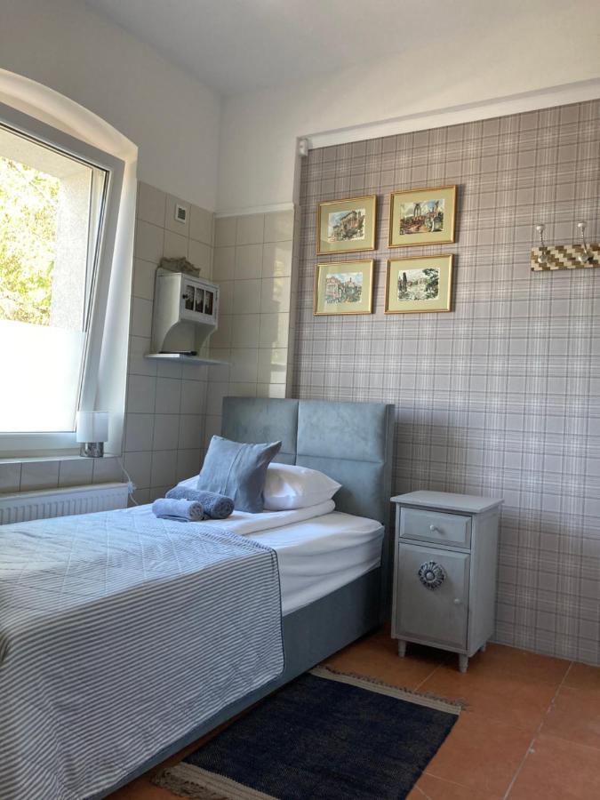 Villa Italiana Pokoje Z Prywatnymi Lazienkami & Odnowa Biologiczna 그디니아 외부 사진